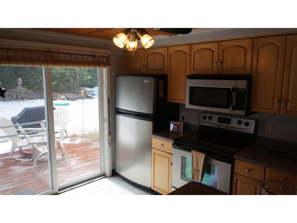 135 Branch Road Weare, NH 03281 - Photo 3 of 16