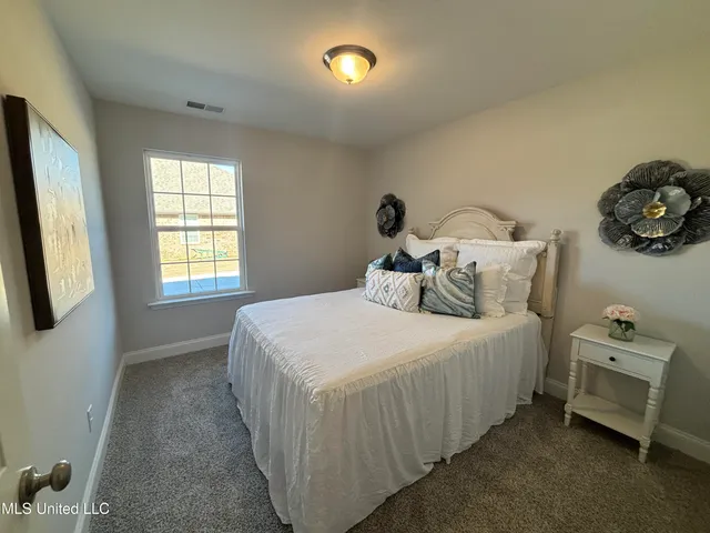 $322,700 | 7807 Mary McCoy Drive, Horn Lake, MS 38637