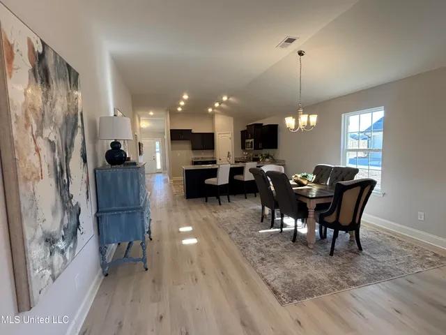 $322,700 | 7807 Mary McCoy Drive, Horn Lake, MS 38637