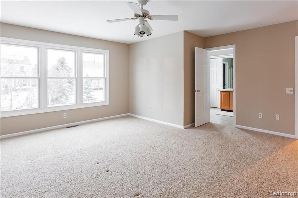 2360 Millbrook Court Rochester Hills, MI 48306 - Photo 14 of 25