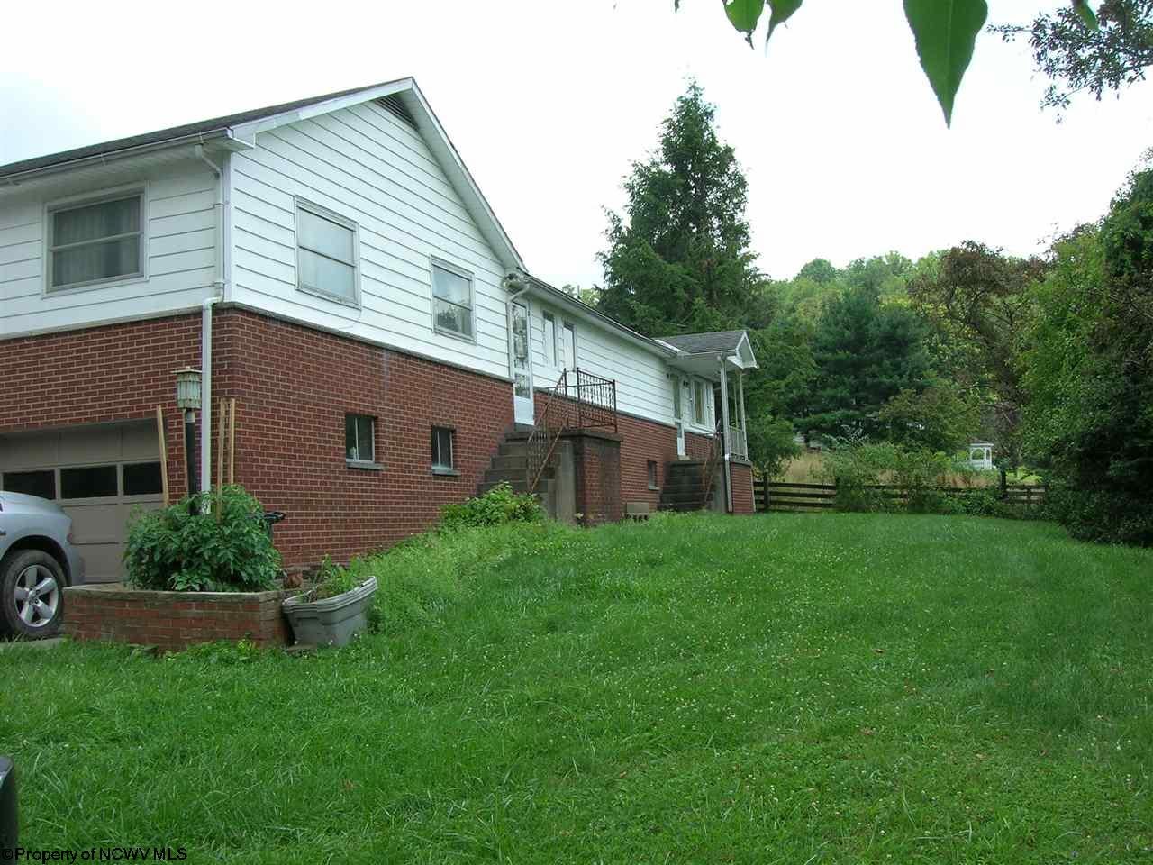 126 Hopewell Road Fairmont, WV 26554 - Photo 8 of 9 Gallery Image 8