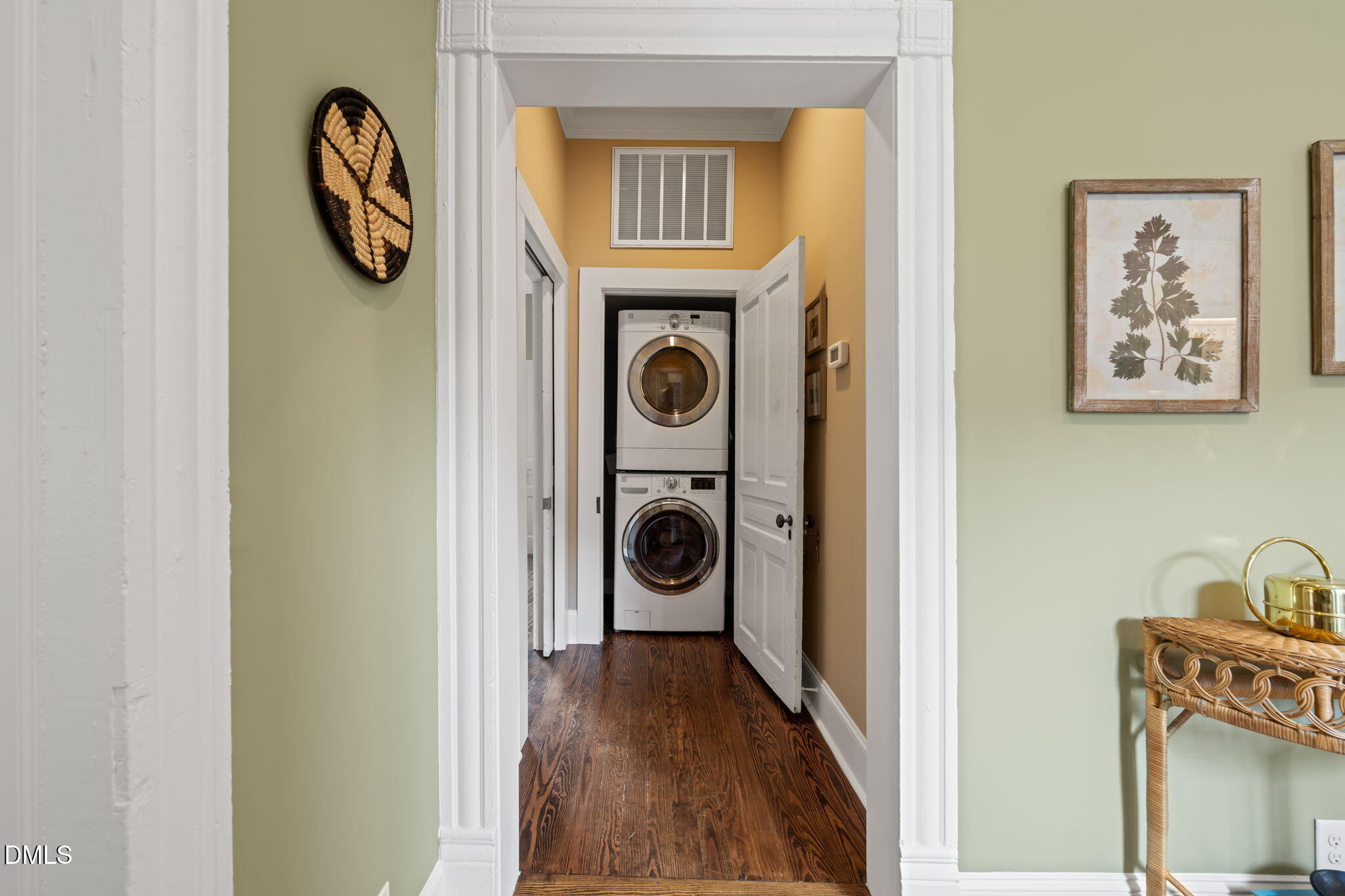 1007 North Roxboro Street Durham, NC 27701 - Photo 32 of 41 31 Hall to PB 2 and laundry