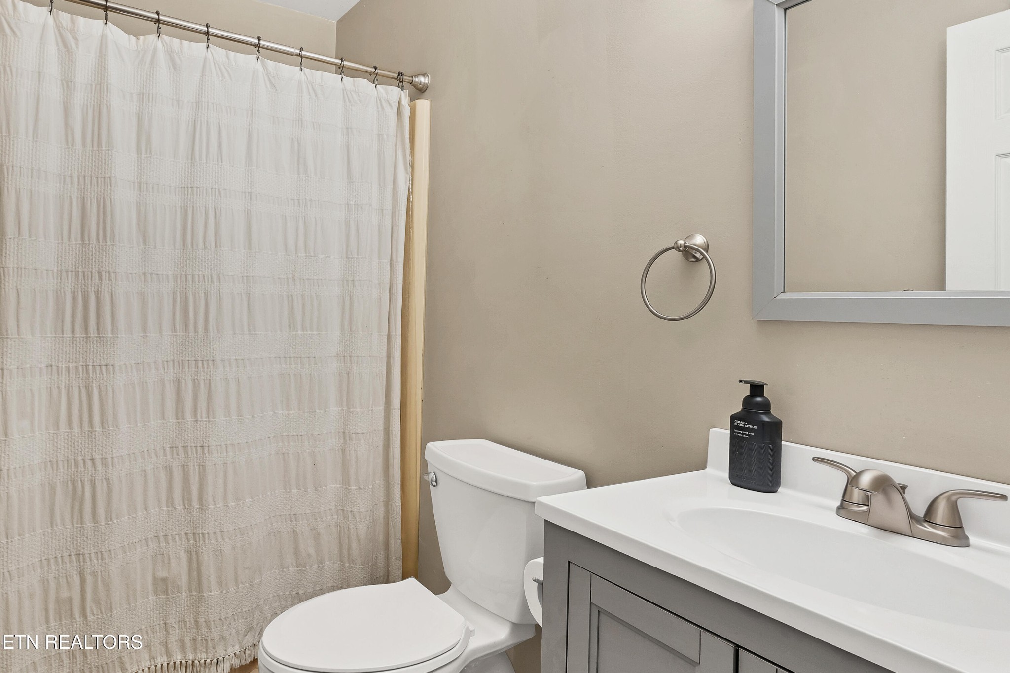 314 Thompson Road Madisonville, TN 37354 - Photo 16 of 27 Gallery Image 16