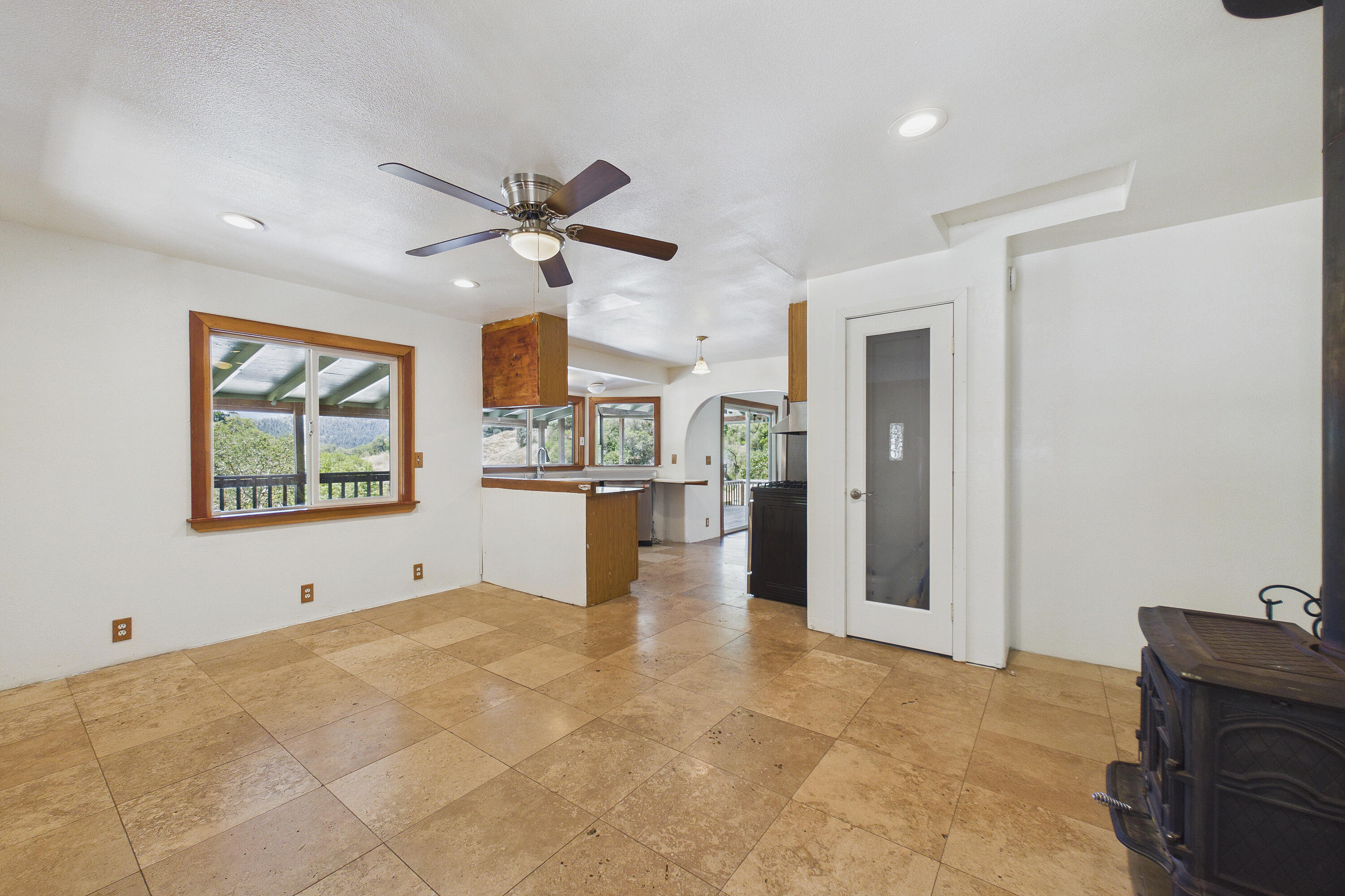 1250 Zenia Bluff Road Alderpoint, CA 95511 - Photo 17 of 73
