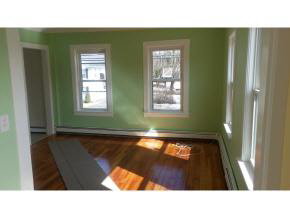 8 Lawrence Road Salem, NH 03079 - Photo 17 of 26