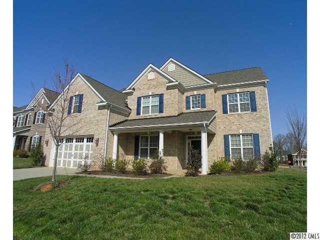 11525 Ashbourne Hall Road Charlotte, NC 28277 - Photo 1 of 15 Gallery Image 1