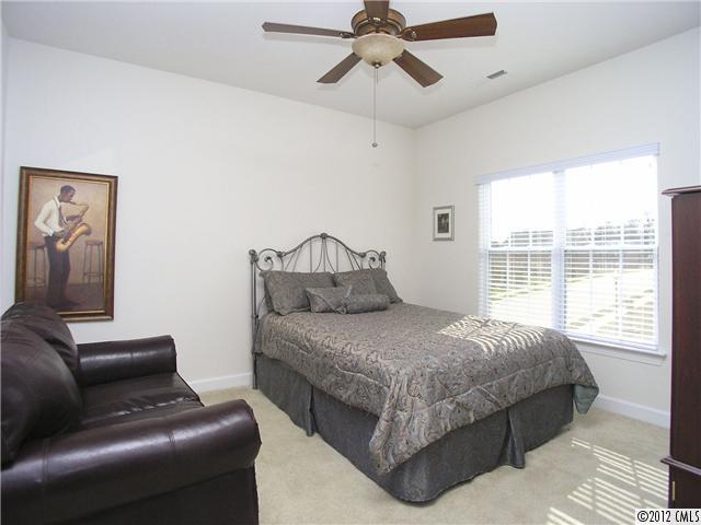 11525 Ashbourne Hall Road Charlotte, NC 28277 - Photo 14 of 15 Gallery Image 14