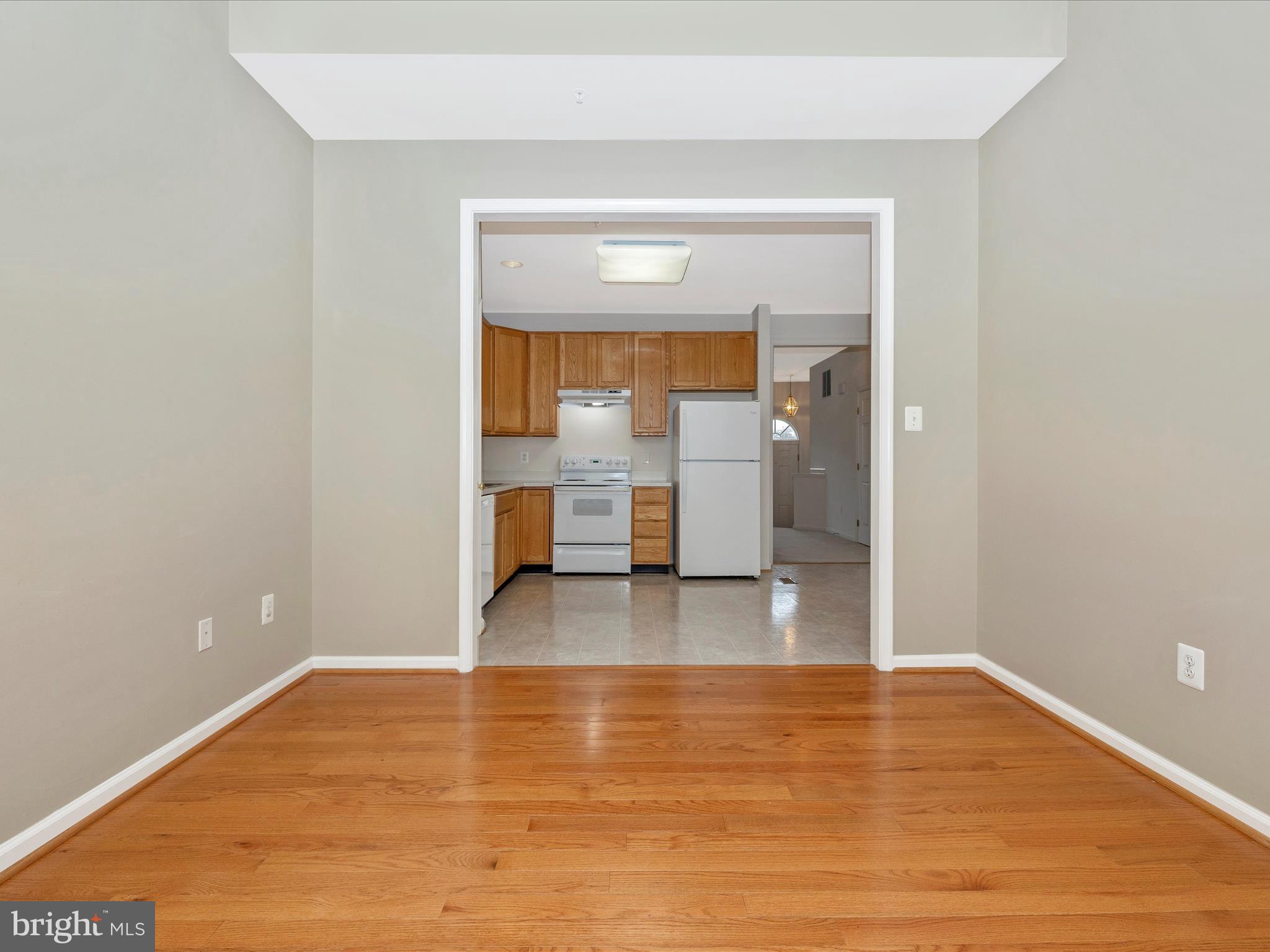 1828 Country Run Way Frederick, MD 21702 - Photo 19 of 58 Dining Room