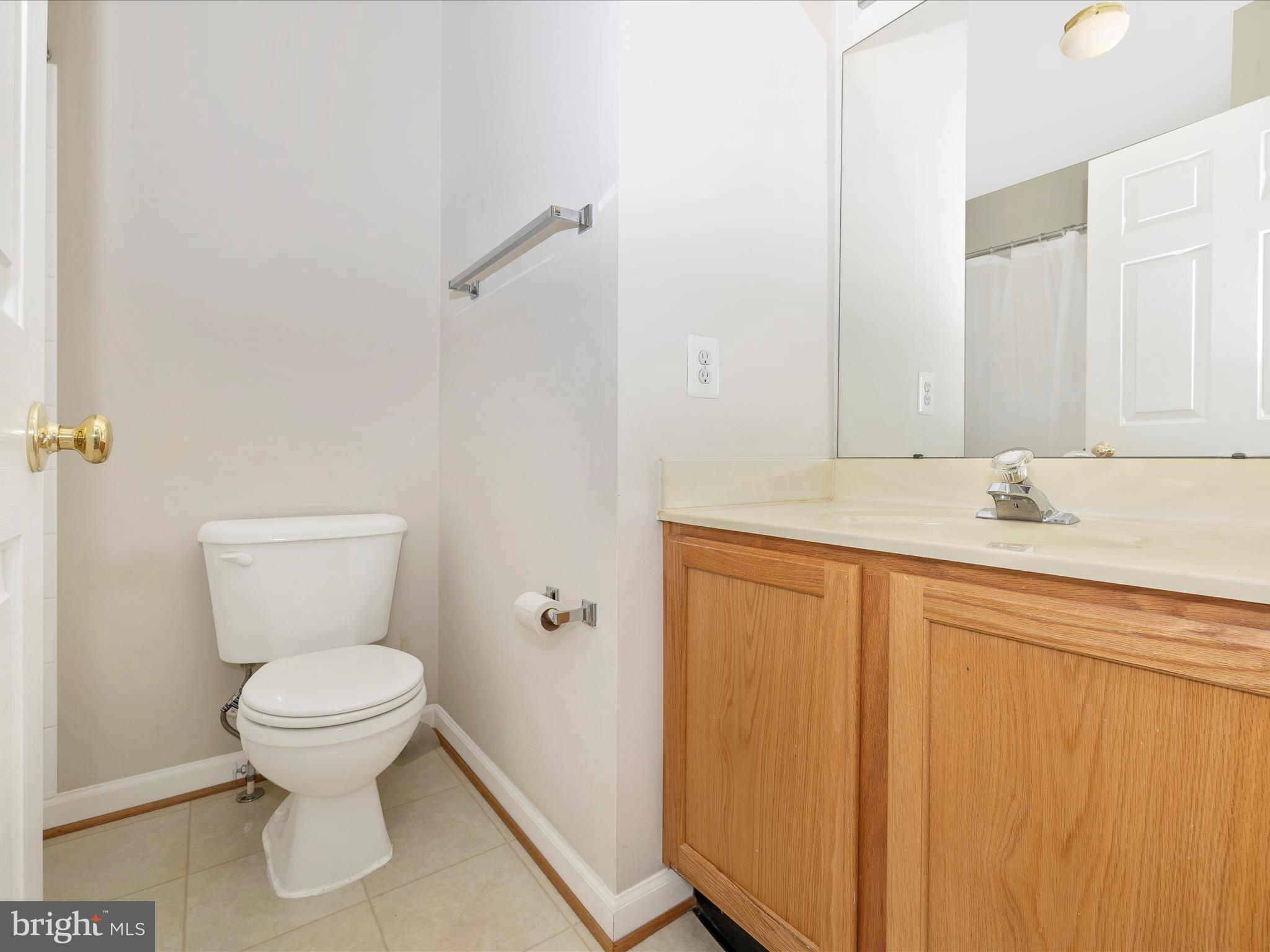 1828 Country Run Way Frederick, MD 21702 - Photo 32 of 58 Bathroom 2