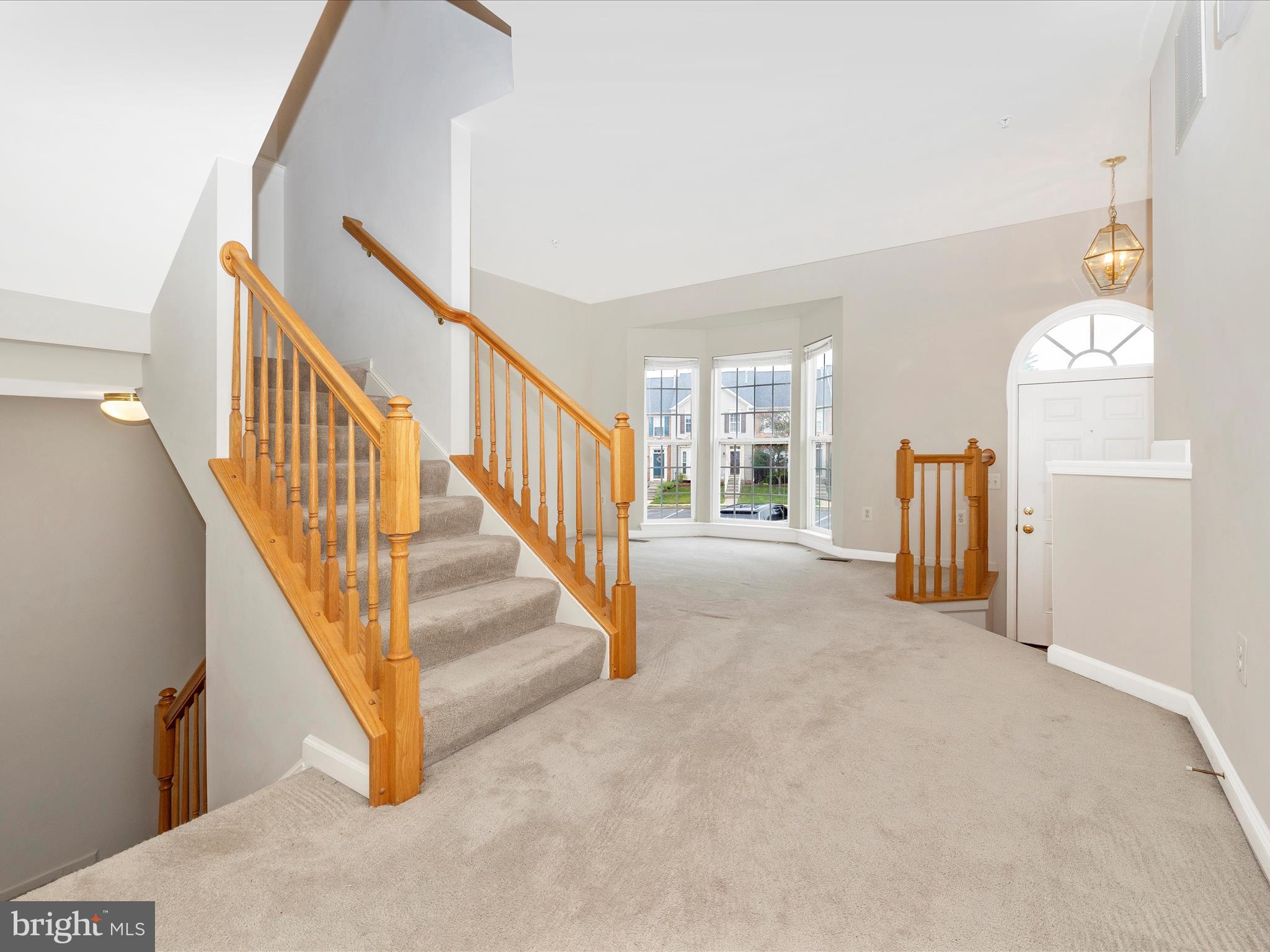 1828 Country Run Way Frederick, MD 21702 - Photo 8 of 58 Staircase