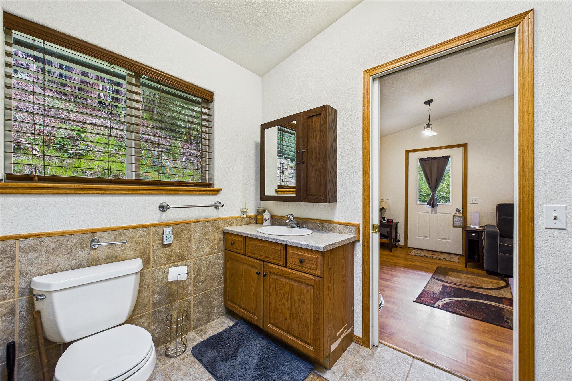 220 Madrone Road Weott, CA 95571 - Photo 20 of 35