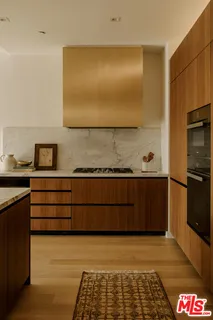 $3,450,000 | 702 North Doheny Drive, Unit 302, West Hollywood, CA 90069