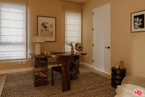 $3,450,000 | 702 North Doheny Drive, Unit 302, West Hollywood, CA 90069