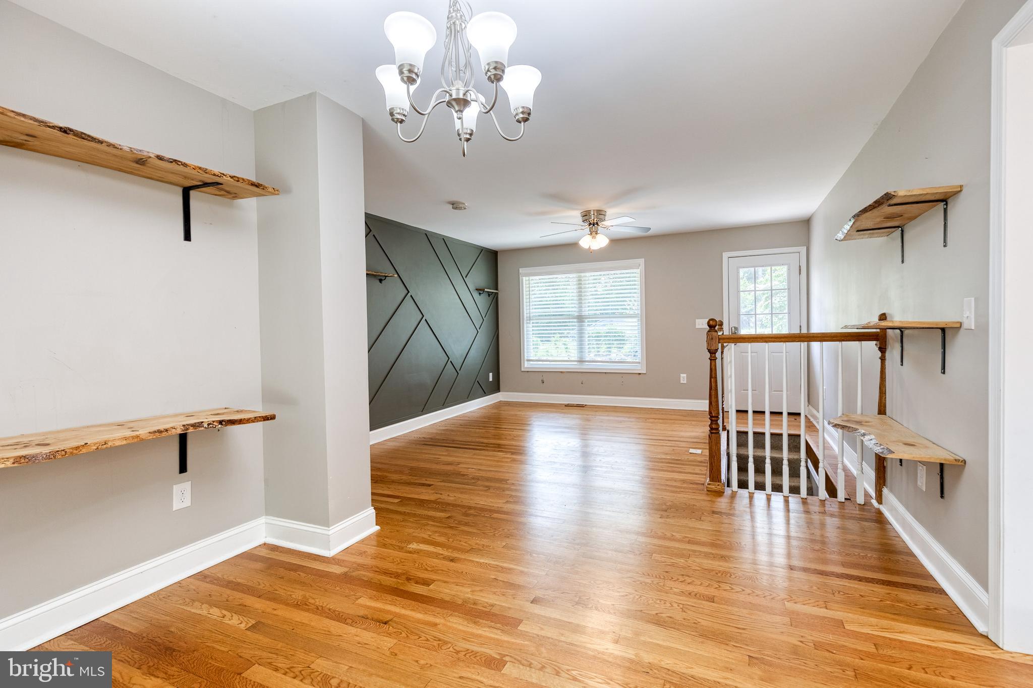 6922 Hollenberry Road Sykesville, MD 21784 - Photo 6 of 19 Dining Room