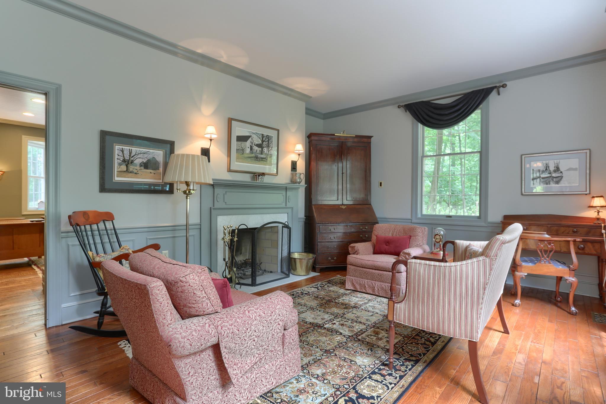 645 Hilltop Road Hummelstown, PA 17036 - Photo 4 of 35 Gallery Image 4