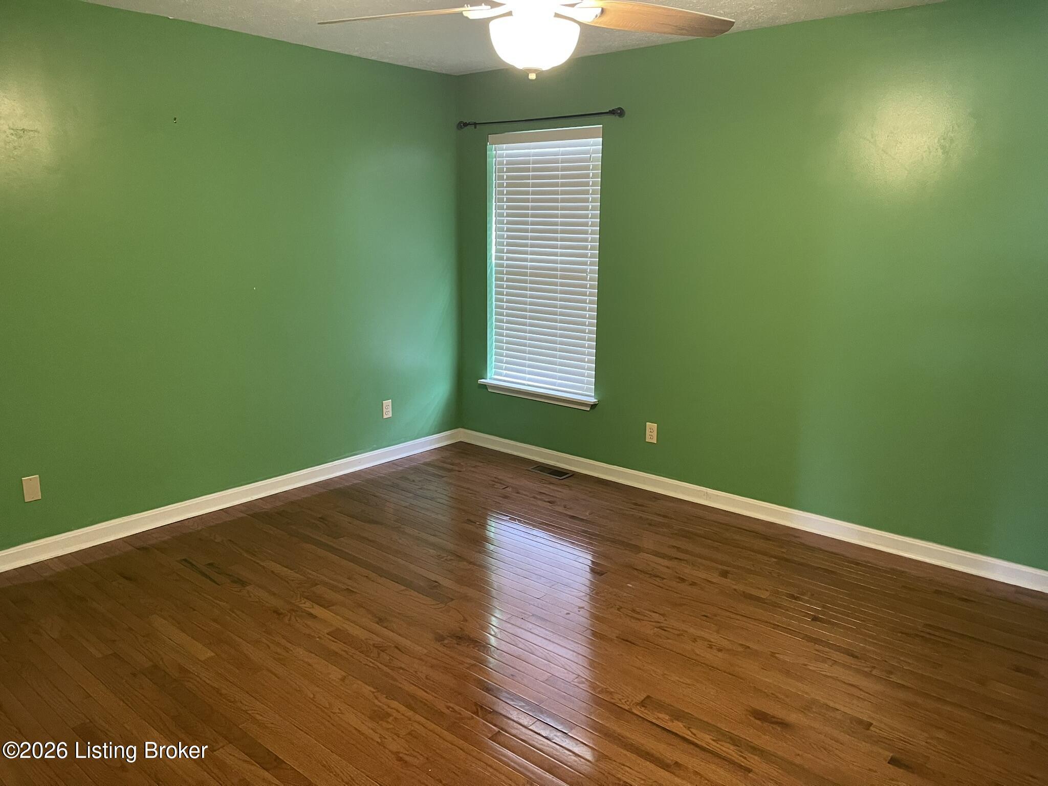 7901 Jennifer Ridge Place Louisville, KY 40258 - Photo 52 of 60 IMG_9230