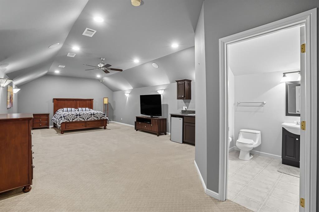 213 Audra Circle Rhome, TX 76078 - Photo 15 of 37