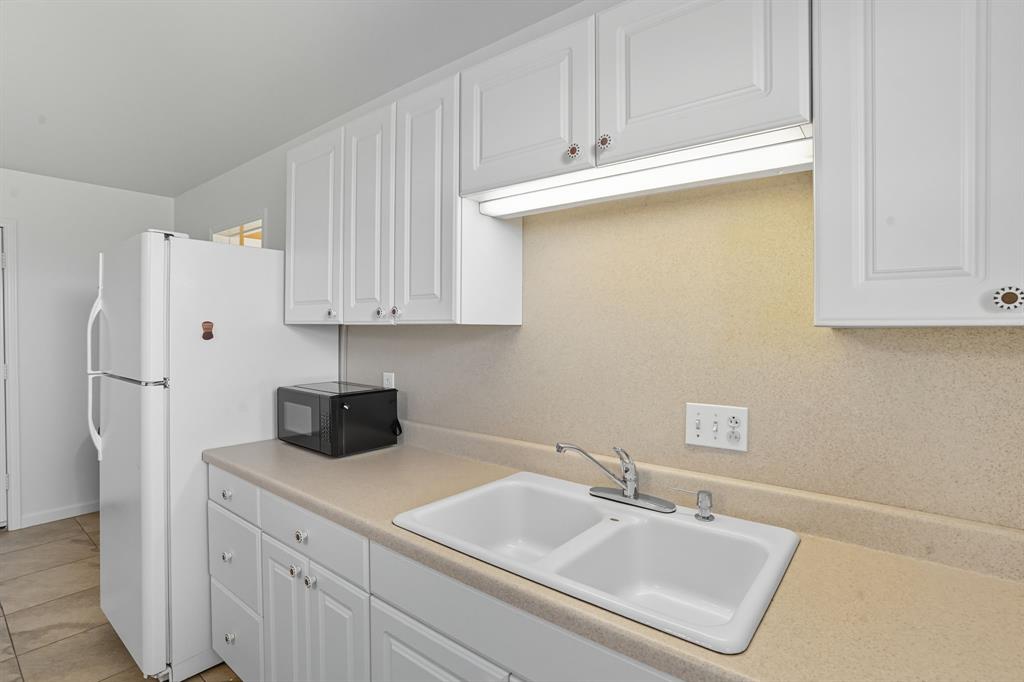 213 Audra Circle Rhome, TX 76078 - Photo 24 of 37