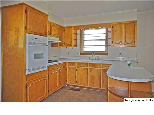 2764 County Road 85 Clanton, AL 35046 - Photo 4 of 32
