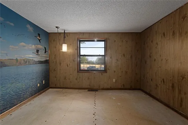 $600,000 | 1717 Southwest Hook Road, Lee's Summit, MO 64082