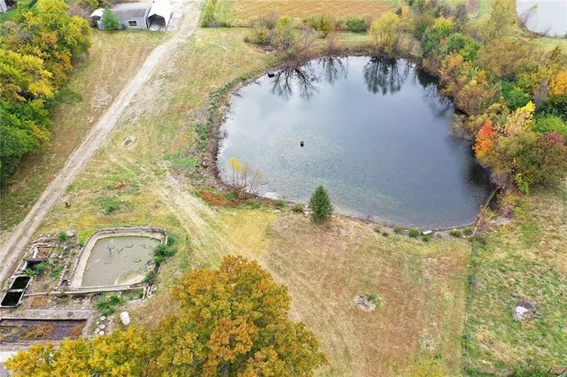 $600,000 | 1717 Southwest Hook Road, Lee's Summit, MO 64082