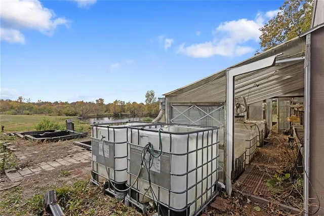 $600,000 | 1717 Southwest Hook Road, Lee's Summit, MO 64082