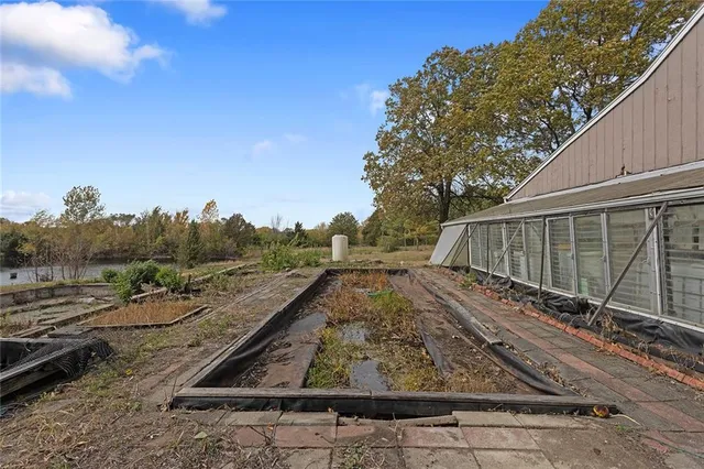 $600,000 | 1717 Southwest Hook Road, Lee's Summit, MO 64082