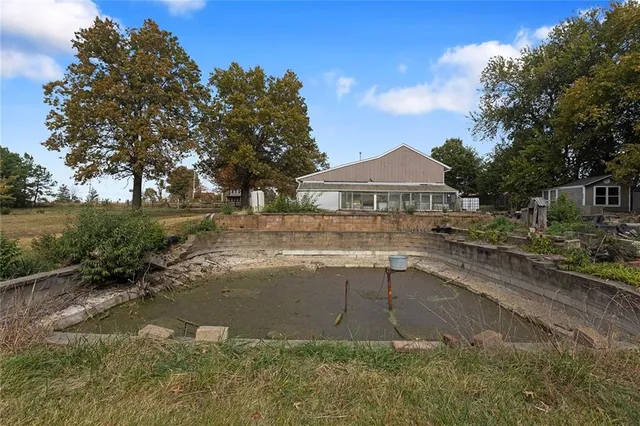 $600,000 | 1717 Southwest Hook Road, Lee's Summit, MO 64082