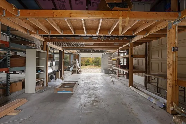 $600,000 | 1717 Southwest Hook Road, Lee's Summit, MO 64082