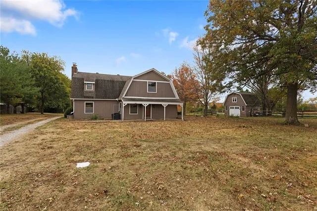 $600,000 | 1717 Southwest Hook Road, Lee's Summit, MO 64082