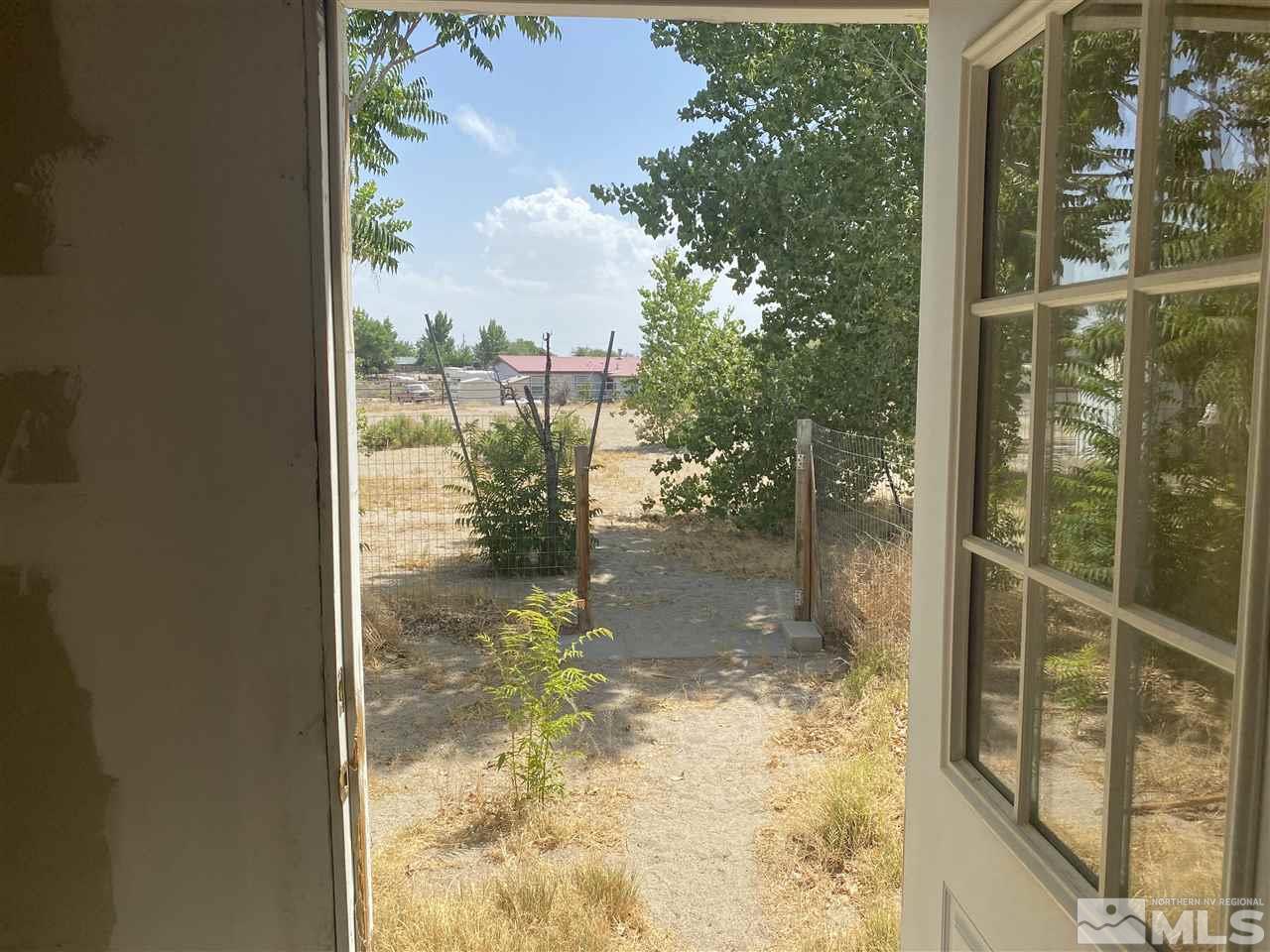 2121 Trails End Fallon, NV 89406 - Photo 3 of 29 Photo 3
