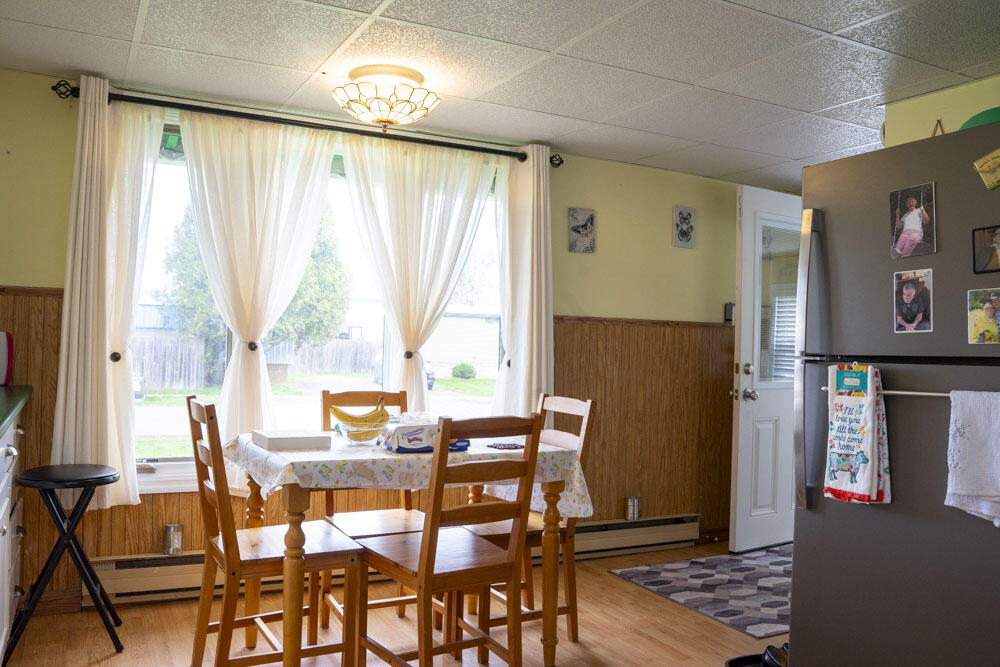 11 Rose Avenue Rouses Point, NY 12979 - Photo 5 of 25 Gallery Image 5