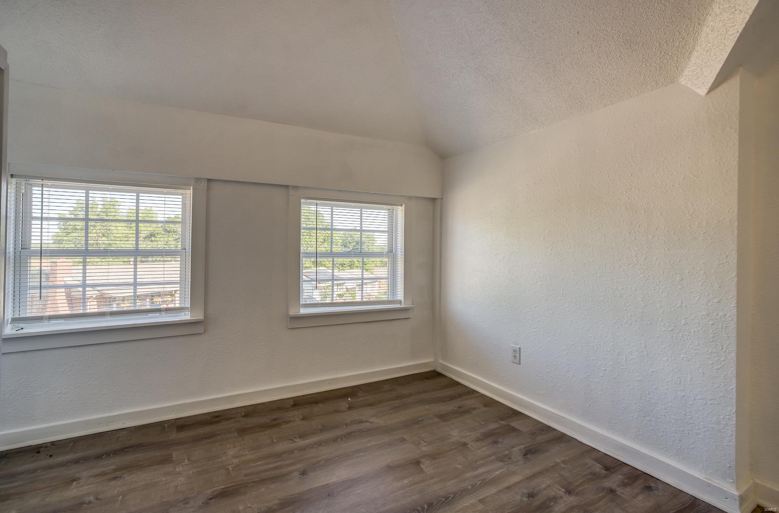 632 Military Road St. Louis, MO 63125 - Photo 23 of 30 Gallery Image 23