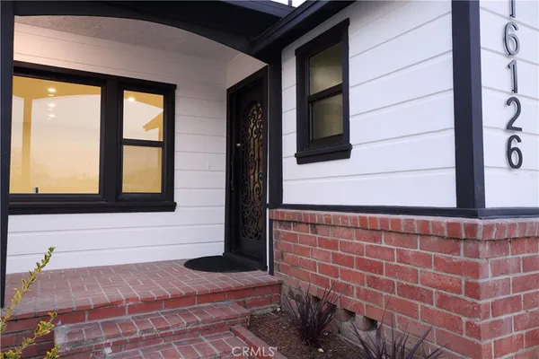 $1,050,000 | 16126 Blackhawk Street, Granada Hills, CA 91344