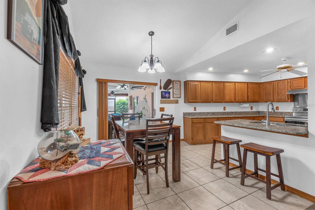621 Penn National Road Seffner, FL 33584 - Photo 17 of 50