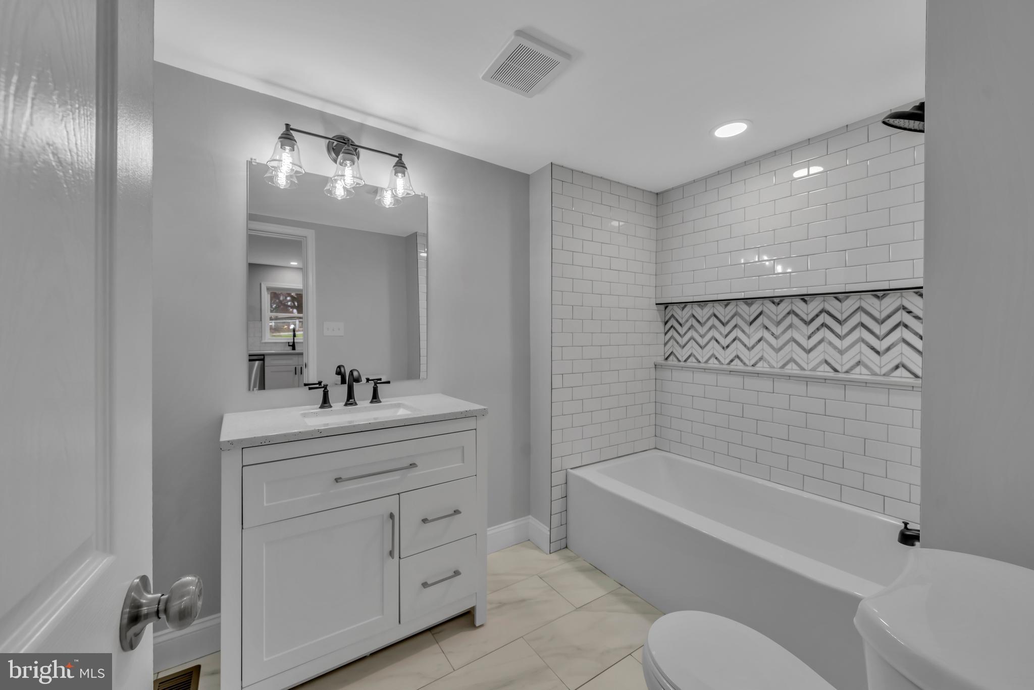2404 Mayberry Road Westminster, MD 21158 - Photo 16 of 38 Bathroom #1