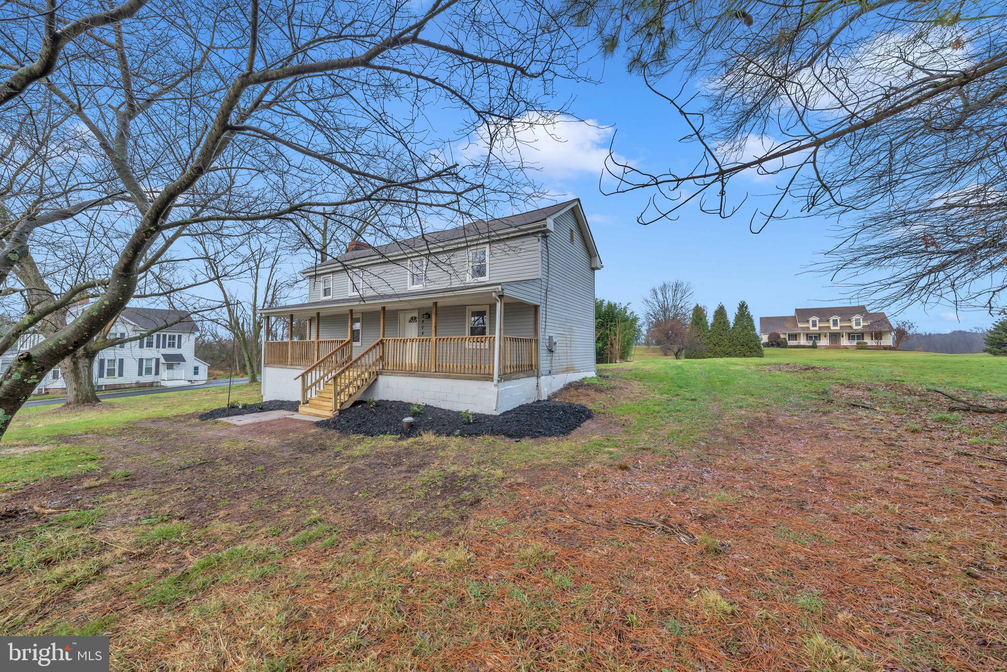 2404 Mayberry Road Westminster, MD 21158 - Photo 34 of 38 Side View