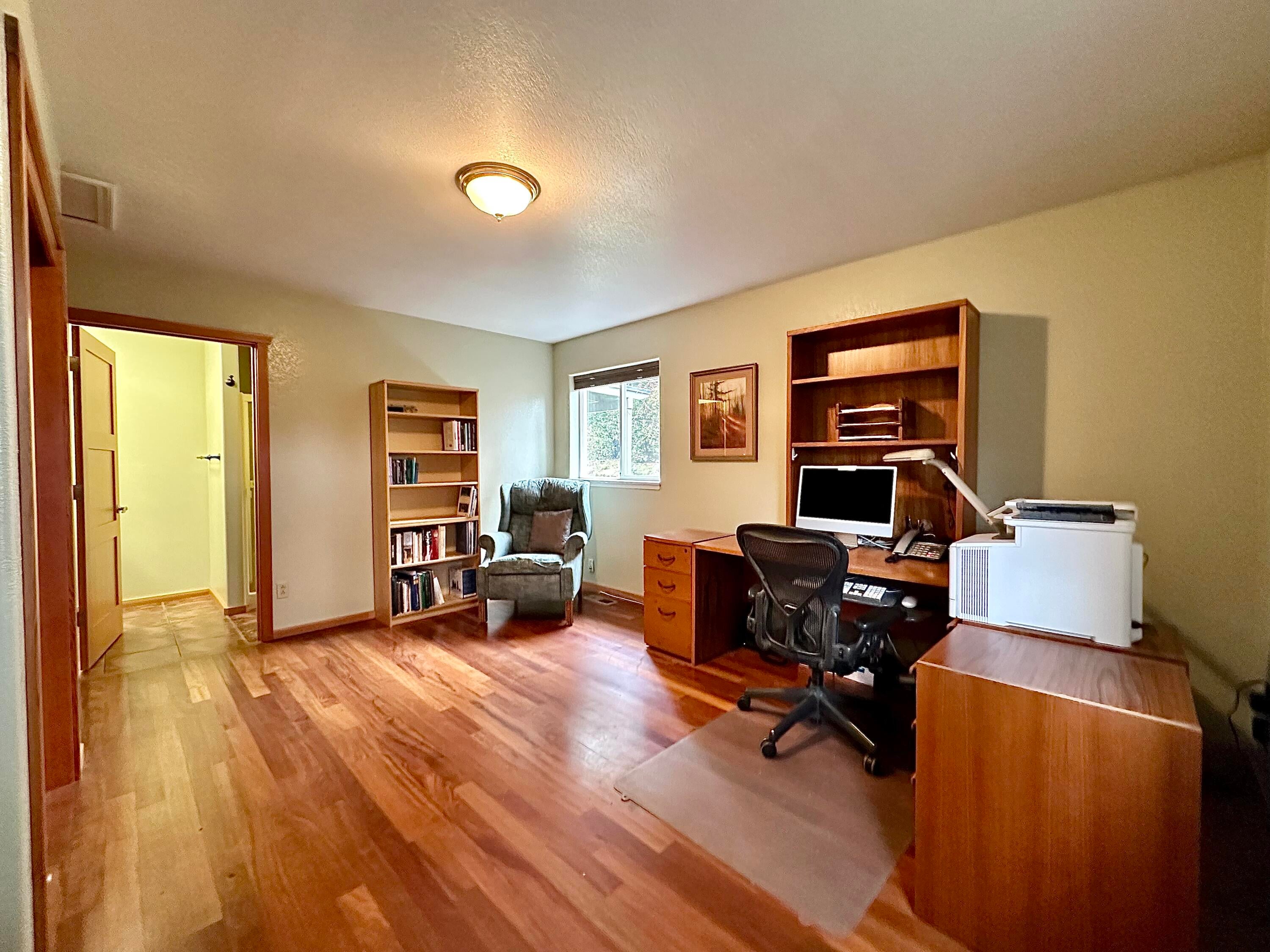 8548 Wagner Creek Road Talent, OR 97540 - Photo 34 of 100 22. Bed rm 1