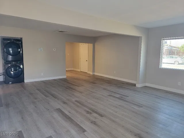 $1,675 | 2229 Donna Street, North Las Vegas, NV 89030