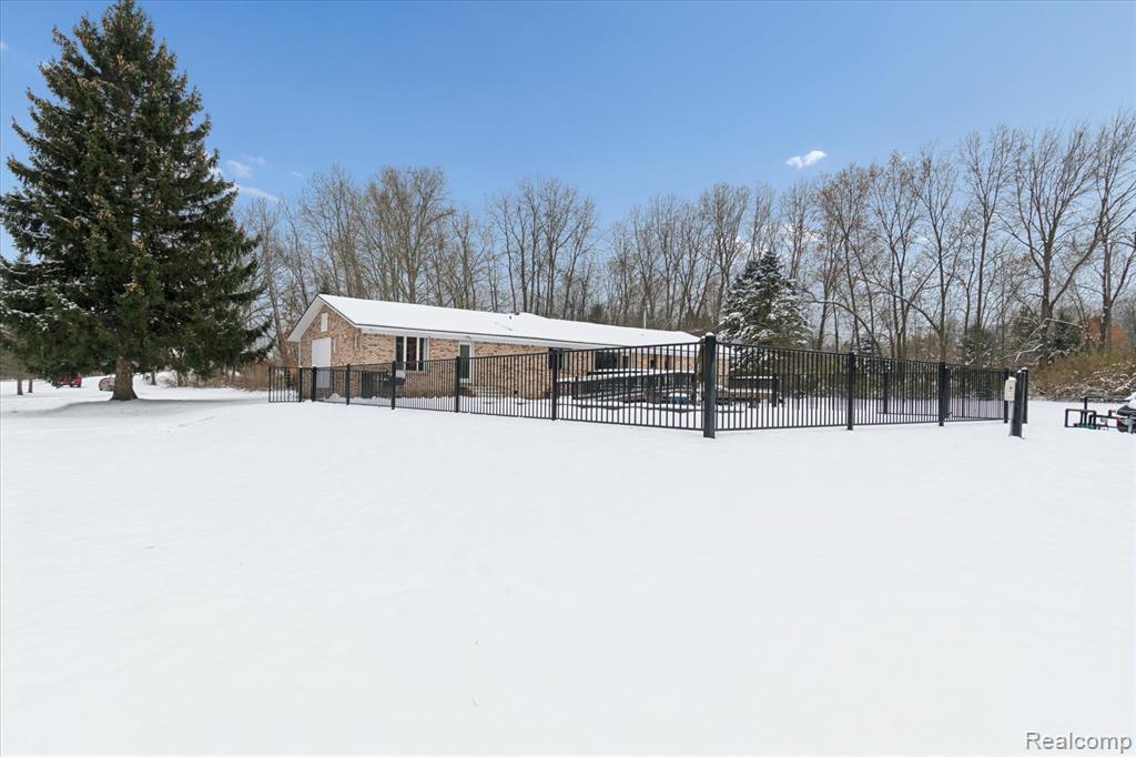 187 Darwin Road Pinckney, MI 48169 - Photo 61 of 77