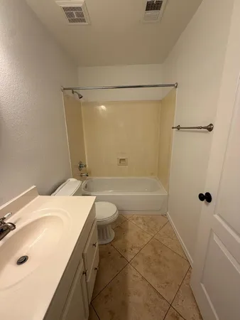 $2,500 | 2322 East Willow Wick Road, Gilbert, AZ 85296
