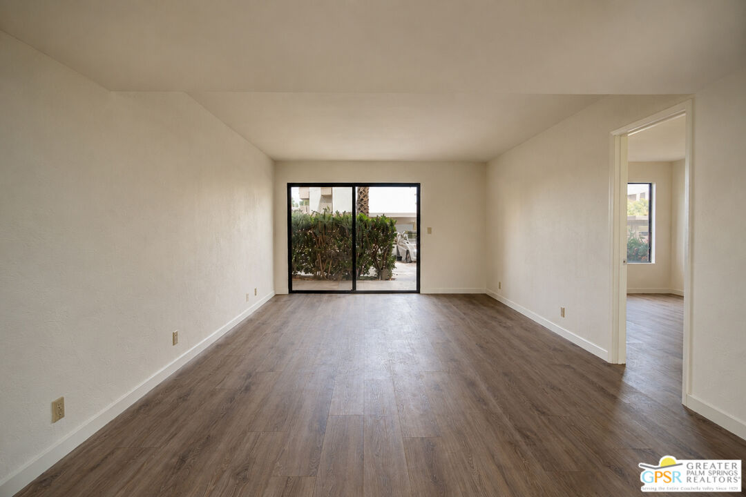 1050 Ramon Road, Unit 42 Palm Springs, CA 92264 - Photo 11 of 32 Gallery Image 11