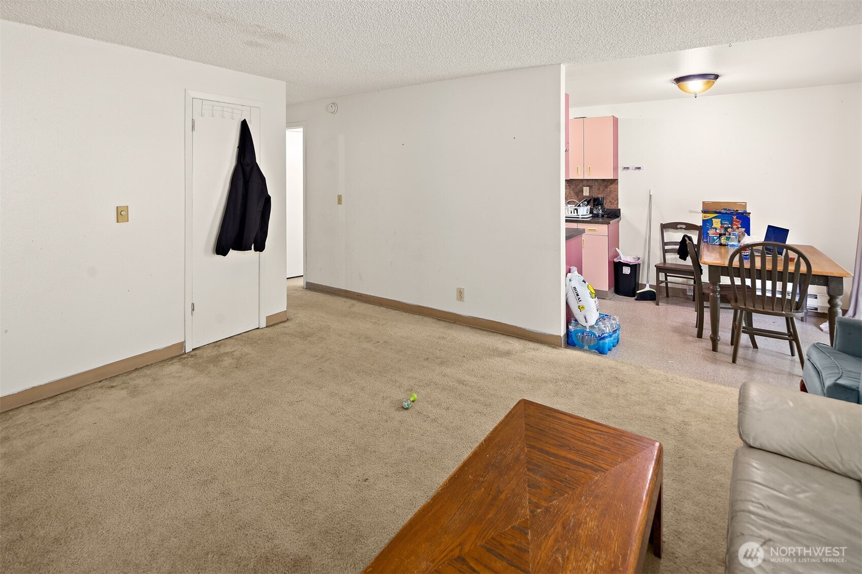 739 3rd Avenue South Kent, WA 98032 - Photo 21 of 33 a living room with furniture and a flat screen tv