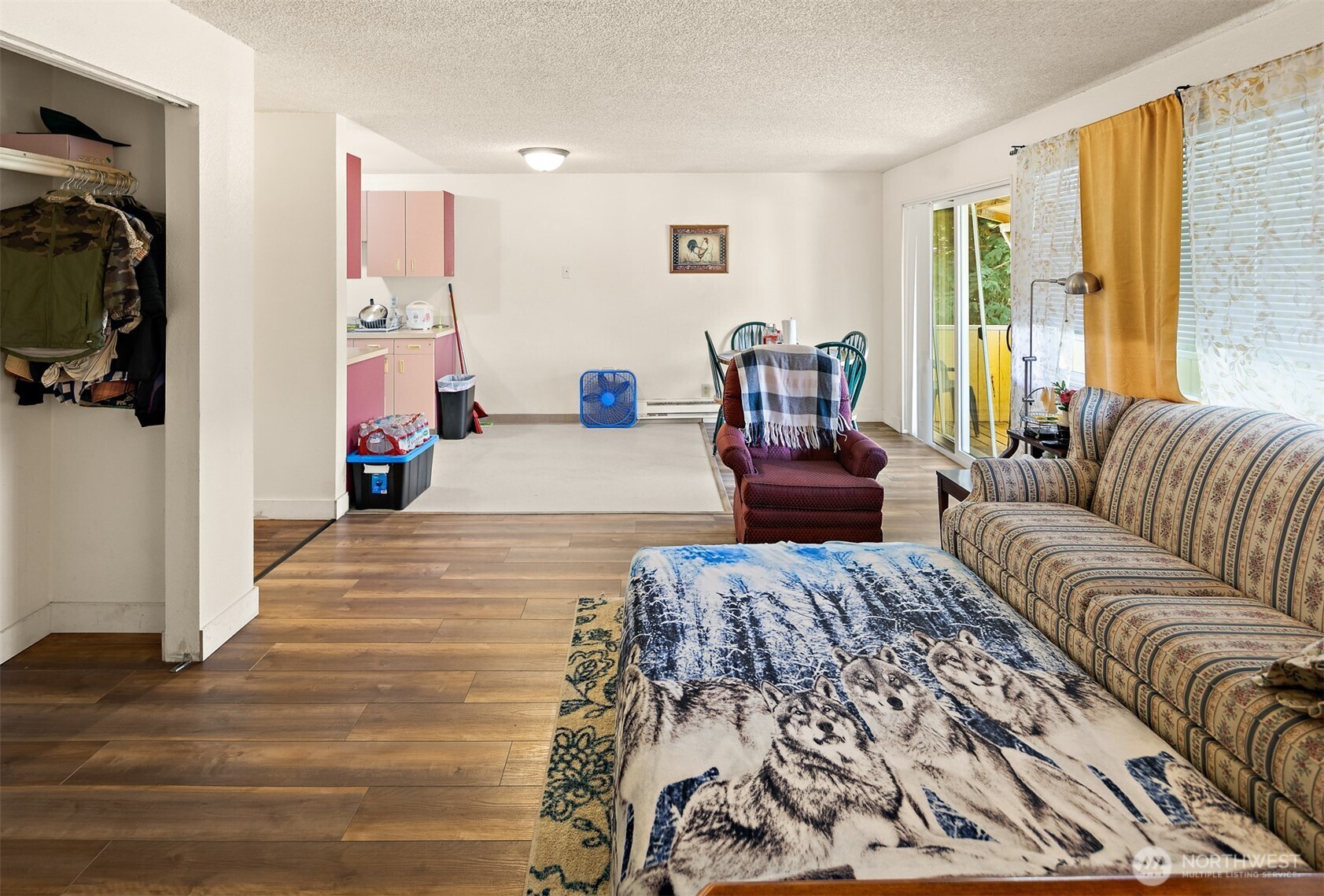 739 3rd Avenue South Kent, WA 98032 - Photo 32 of 33 a bedroom with furniture and a large window