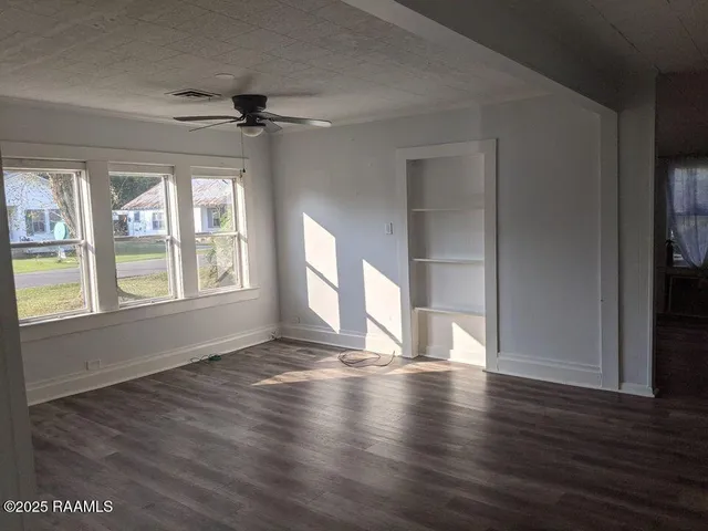 $95,000 | 707 South Guegnon Street, Abbeville, LA 70510