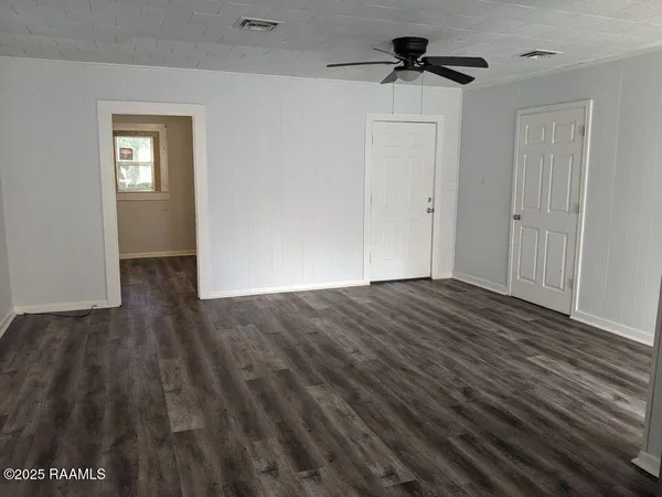 $95,000 | 707 South Guegnon Street, Abbeville, LA 70510