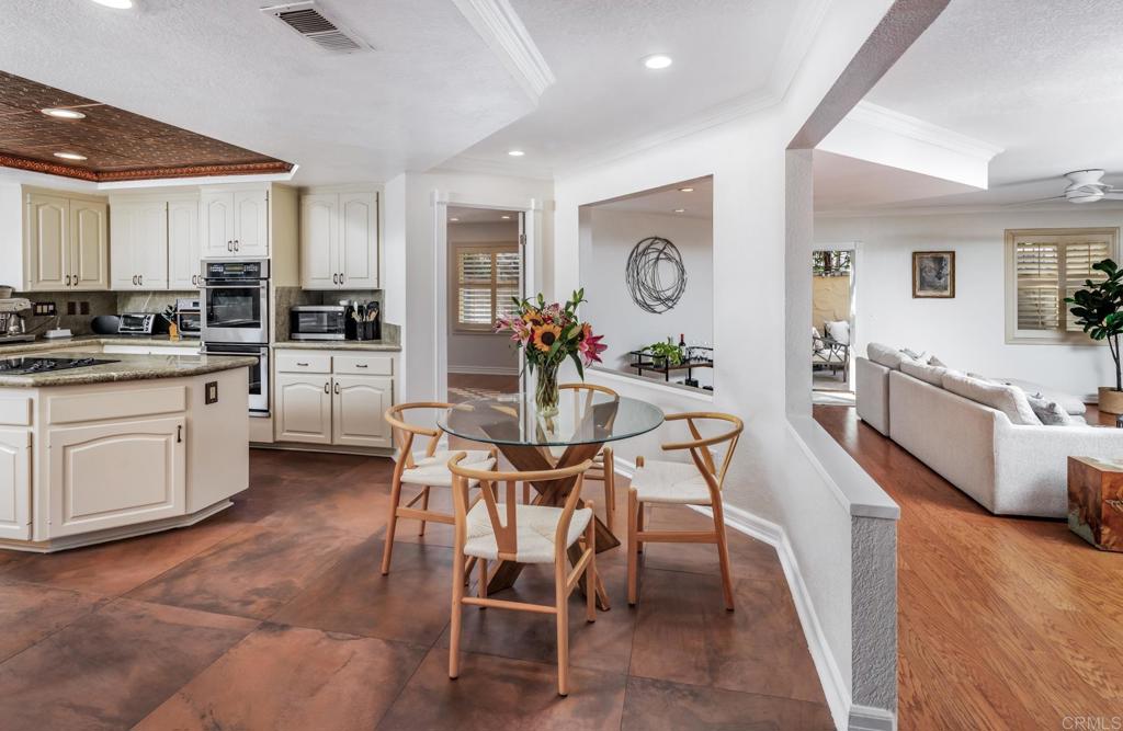 7351 Alicante Road Carlsbad, CA 92009 - Photo 11 of 29