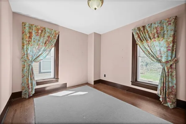 $129,900 | 601 East 7th Avenue, Tarentum, PA 15084