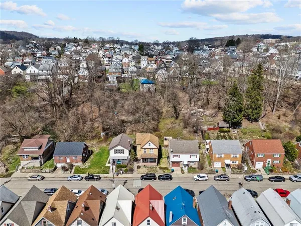 $129,900 | 601 East 7th Avenue, Tarentum, PA 15084