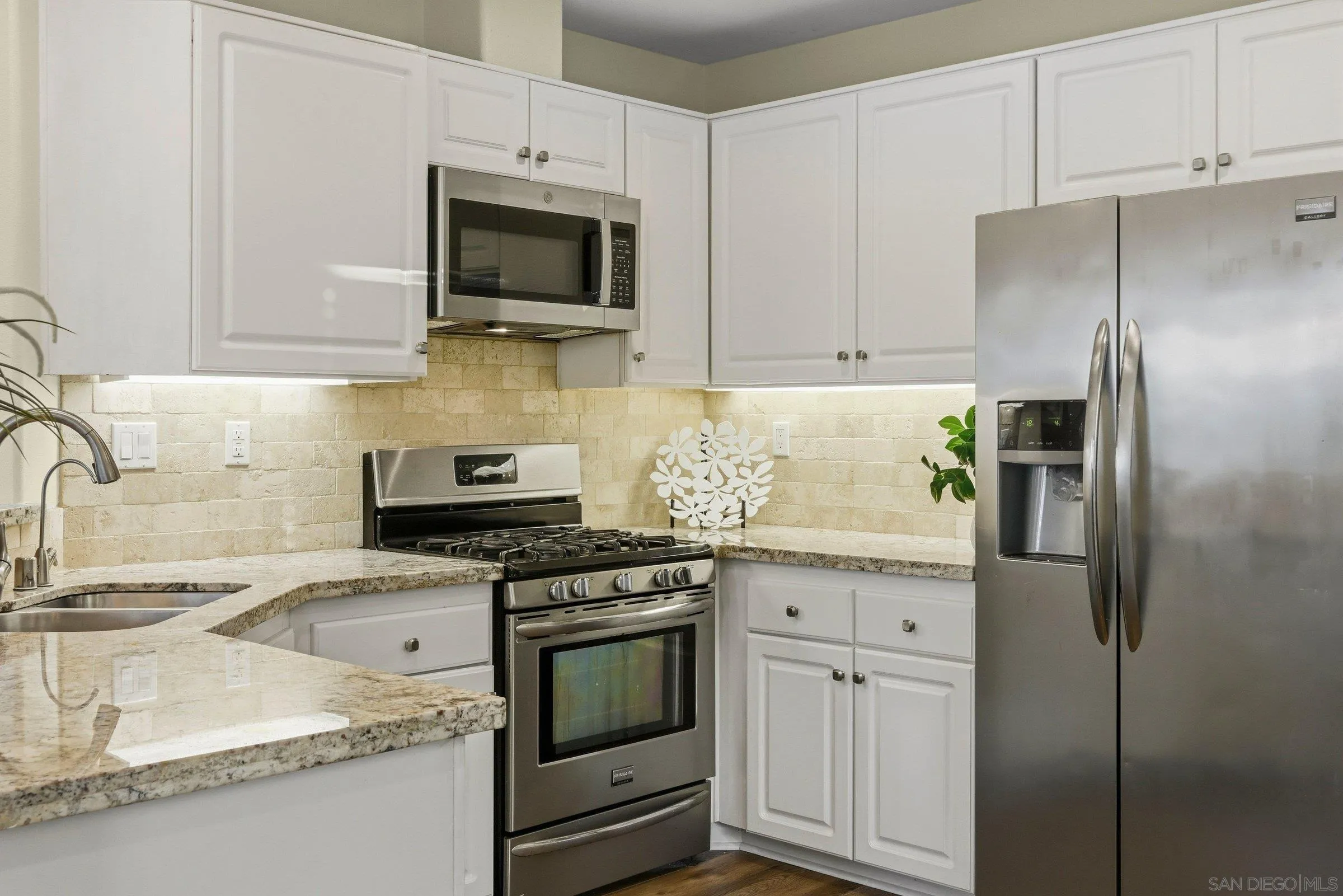 11310 Village Ridge Road San Diego, CA 92131 - Photo 10 of 42
